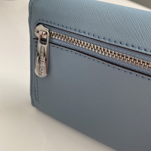 NWT Michael Kors Wallet - Picture 4 of 7